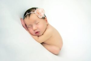 newborn photographer weston ct